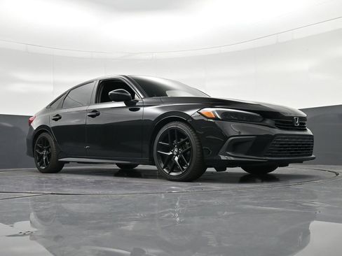 Used 2022 Honda Civic Sport image 32