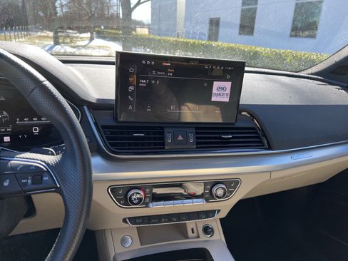 Used 2025 Audi Q5 Prestige image 18