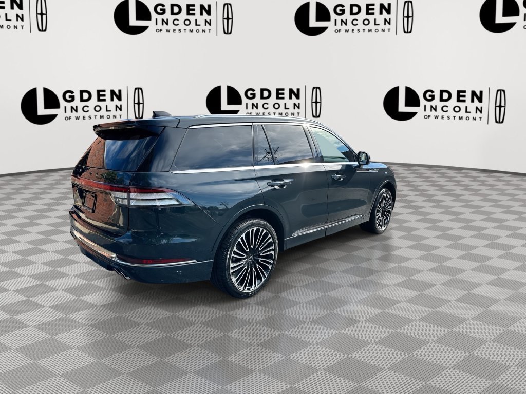 Used 2026 Lincoln Aviator Black Label AWD/4WD image 8