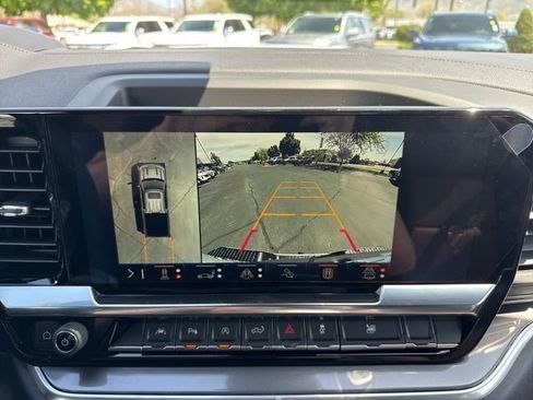 New 2026 Chevrolet Silverado 1500 High Country w/ Technology Package AWD/4WD image 27
