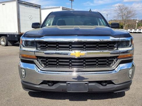 Used 2018 Chevrolet Silverado 1500 LT w/ All Star Edition image 8