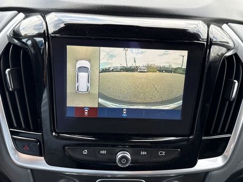 Used 2019 Chevrolet Traverse LT w/ LT Premium Package image 22