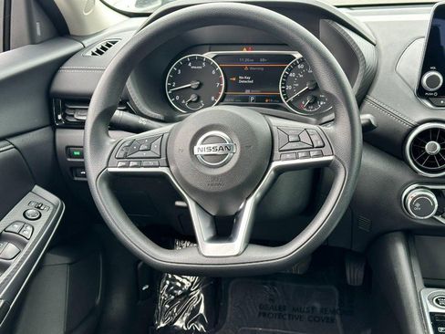 Used 2023 Nissan Sentra SV FWD image 12