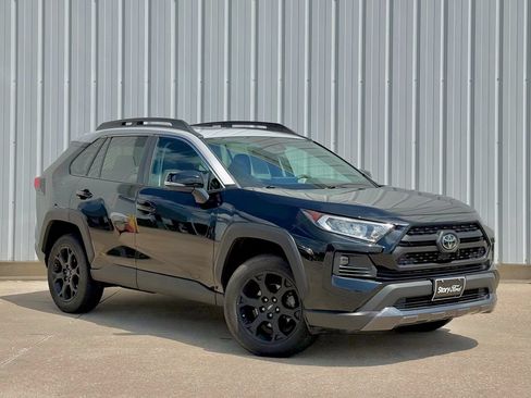 Used 2020 Toyota RAV4 TRD Off-Road w/ TRD Off-Road Weather Package AWD/4WD image 8