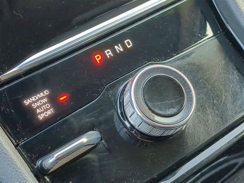 Certified 2022 Jeep Grand Cherokee L Limited image 34