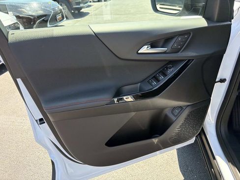 Used 2026 Chevrolet Equinox RS w/ Convenience Package III AWD/4WD image 19