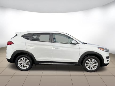 Used 2019 Hyundai Tucson SE image 8