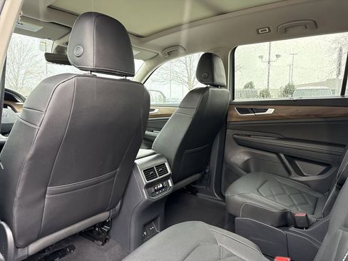 New 2026 Volkswagen Atlas SE FWD image 13