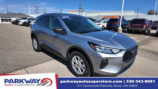 Used 2023 Ford Escape Active w/ Tech Pack #1 AWD/4WD image 1