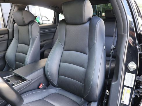 Used 2019 Honda Accord Sport image 20