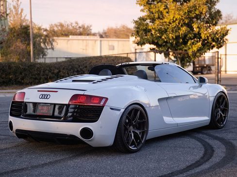 Used 2012 Audi R8 V8 image 16