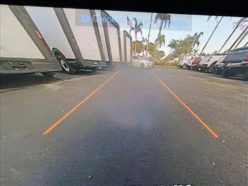 Used 2022 Porsche Macan image 6