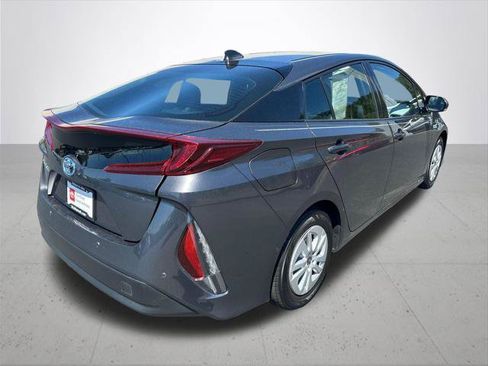 Certified 2018 Toyota Prius Prime Advanced FWD image 8
