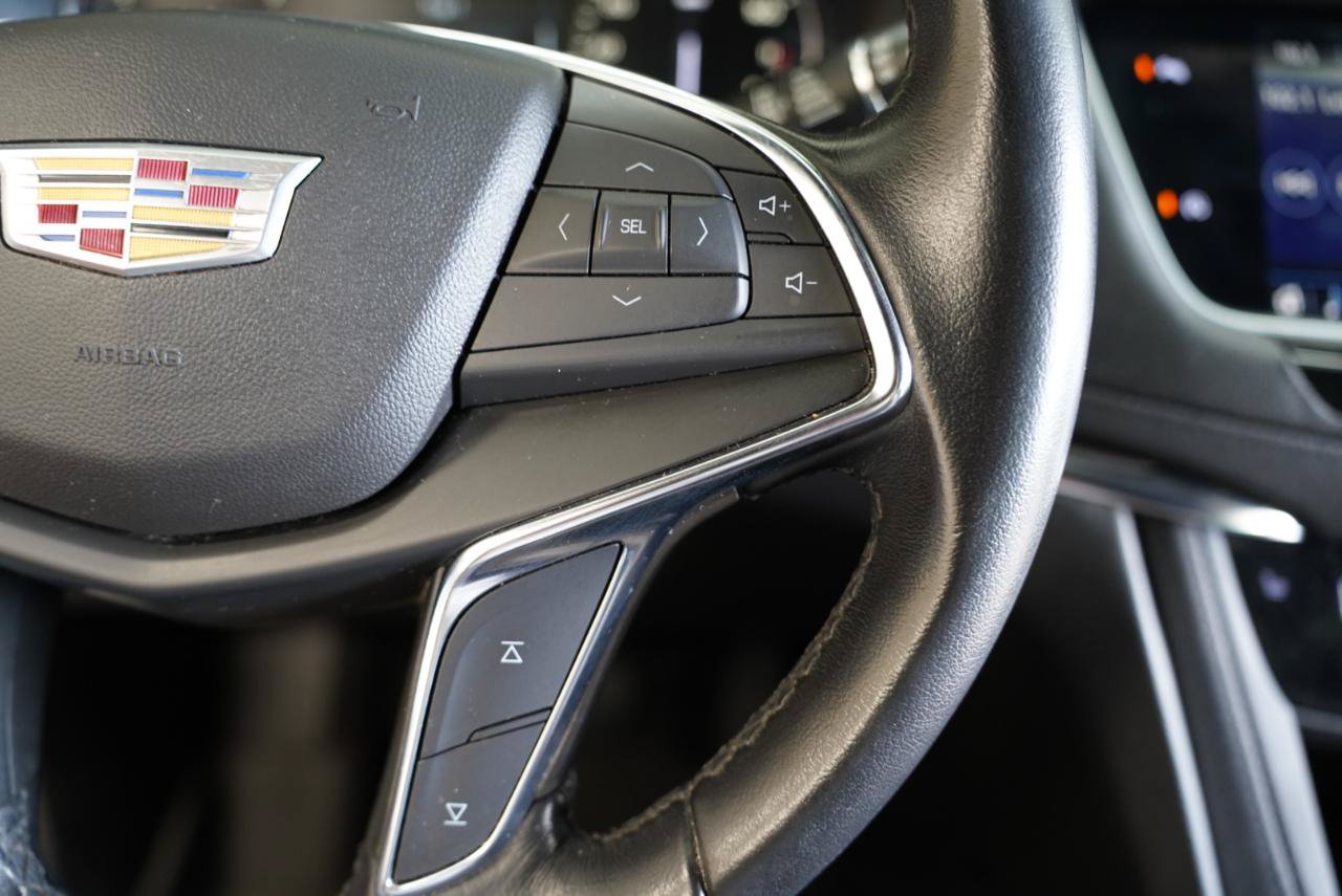 Used 2021 Cadillac XT5 Luxury FWD image 16