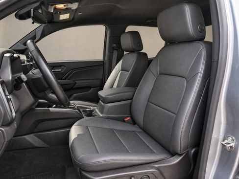 Used 2024 GMC Canyon Elevation w/ Elevation Premium Package RWD image 15