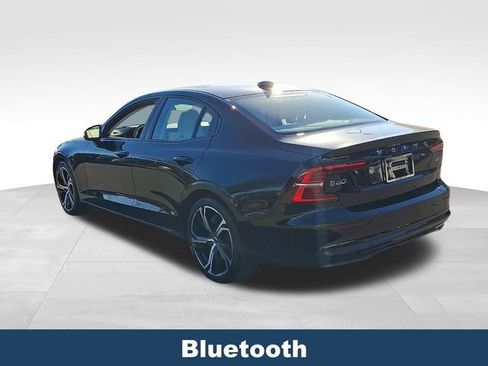 Used 2024 Volvo S60 B5 Core image 5
