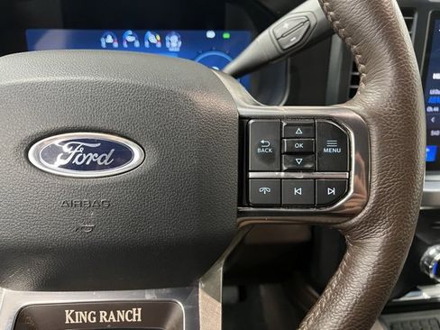 Used 2025 Ford F350 King Ranch w/ FX4 Off-Road Package image 28