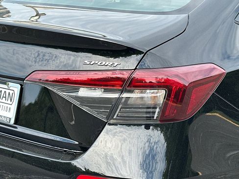 Used 2025 Honda Civic Sport image 5