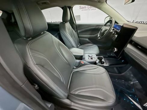 Used 2023 Ford Mustang Mach-E Premium image 29