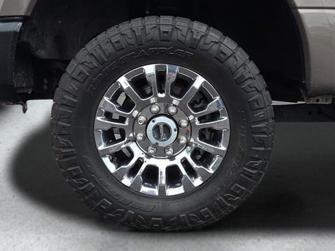 Used 2022 Ford F350 XL w/ Power Equipment Group image 34