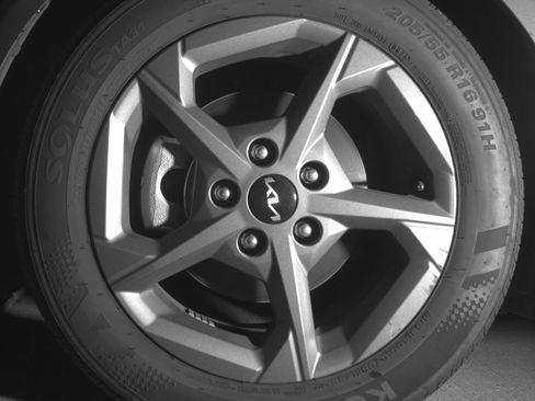 Used 2025 Kia K4 FWD image 12