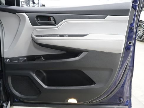 Used 2021 Honda Odyssey EX-L image 30