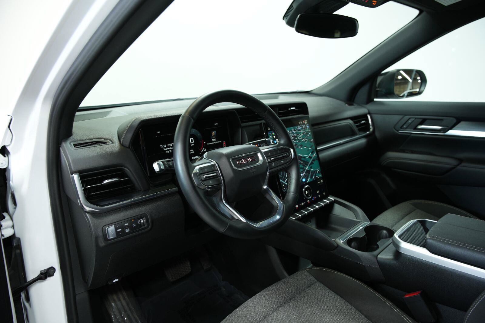 Used 2026 GMC Terrain Elevation AWD/4WD image 33