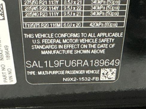 Used 2024 Land Rover Range Rover Sport Dynamic SE image 32