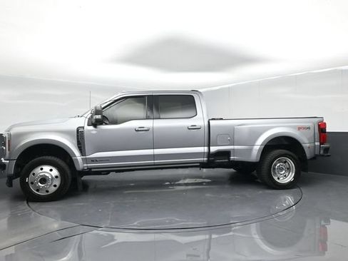 Certified 2024 Ford F450 Lariat w/ Lariat Ultimate Package AWD/4WD image 5