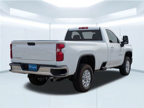 New 2025 Chevrolet Silverado 2500 LT w/ Convenience Package AWD/4WD image 6