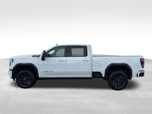 Certified 2024 GMC Sierra 2500 AT4 w/ AT4 Preferred Package image 2