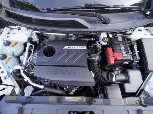 Used 2023 Nissan Rogue SV w/ SV Premium B Package image 10