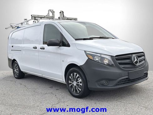 Used 2023 Mercedes-Benz Metris Cargo image 24