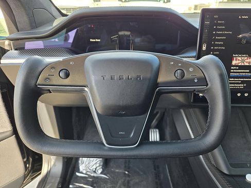 Used 2022 Tesla Model X Plaid AWD/4WD image 15