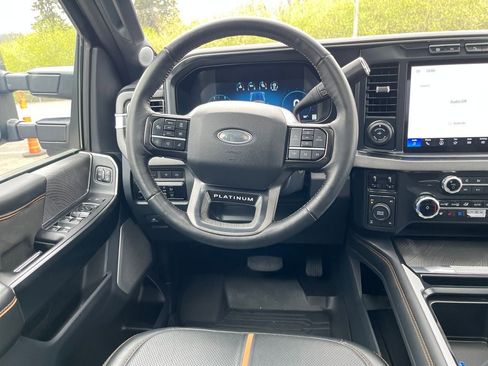 Used 2023 Ford F350 Platinum AWD/4WD image 20