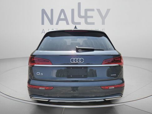 Used 2021 Audi Q5 2.0T Premium Plus w/ Premium Plus Package AWD/4WD image 4