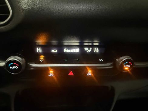 Certified 2023 MAZDA CX-30 AWD 2.5 S w/ Select Package image 33