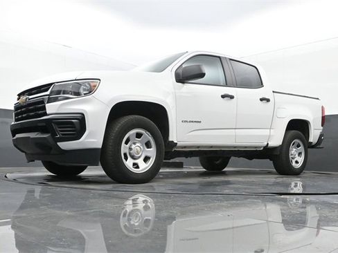 Used 2022 Chevrolet Colorado W/T image 12