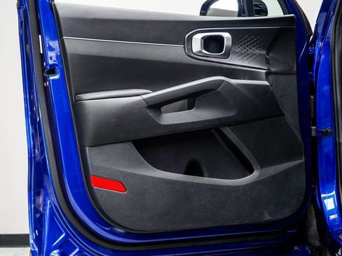 Used 2023 Kia Sorento S w/ Panoramic Sunroof Package FWD image 36