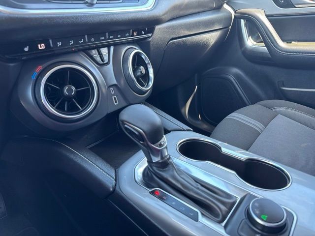 Used 2025 Chevrolet Blazer LT FWD image 5