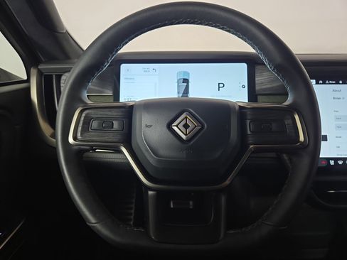 Used 2024 Rivian R1S Adventure AWD/4WD image 28