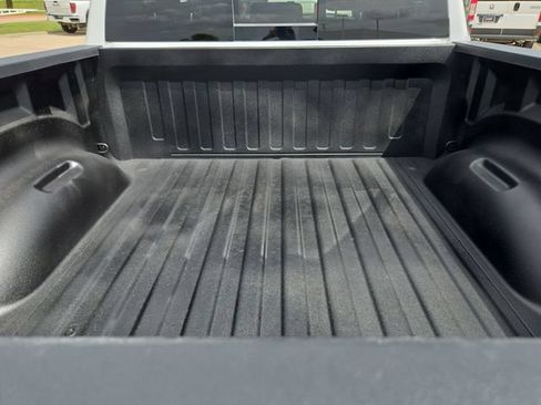 Used 2025 RAM 1500 Laramie AWD/4WD image 24