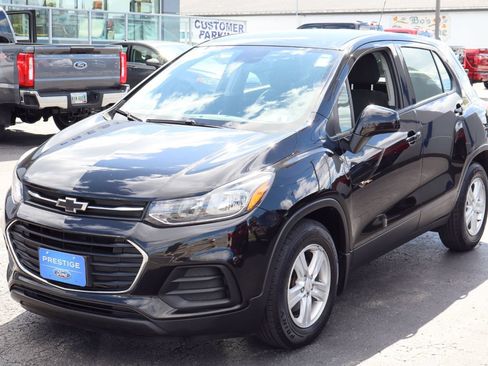 Used 2020 Chevrolet Trax LS w/ LPO, Protection Package FWD image 2