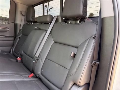 Used 2024 GMC Sierra 1500 SLT w/ SLT Premium Plus Package AWD/4WD image 18