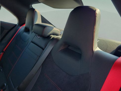 New 2026 Mercedes-Benz CLA 35 AMG 4MATIC image 8