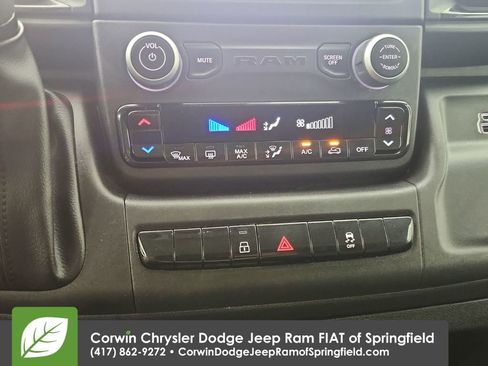 Used 2025 RAM ProMaster 2500 FWD image 26