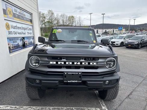 Used 2023 Ford Bronco Big Bend w/ Sasquatch Package AWD/4WD image 7