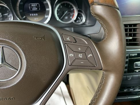 Used 2012 Mercedes-Benz E 350 Cabriolet image 18