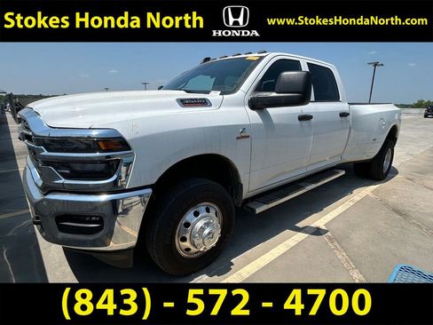 Used 2025 RAM 3500 Tradesman w/ Chrome Appearance Group AWD/4WD image 1