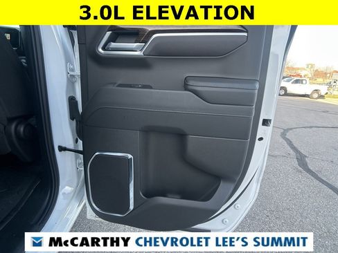 Certified 2025 GMC Sierra 1500 Elevation image 36